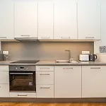 Cute Apt With The Terrace And Ac And Free Garage
