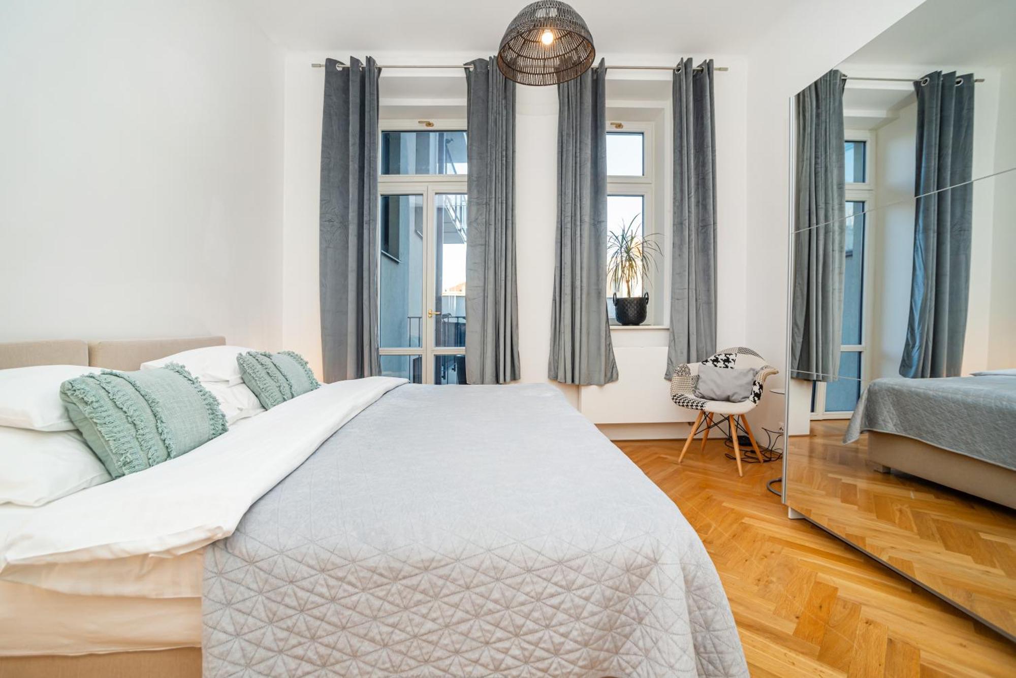 Apartament Cute With The Terrace And Ac Praga